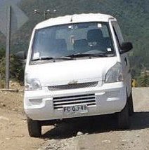 gama_88's tweet photo. FURGON ROBADO EN ÑUÑOA SEMINARIO CON IRARRAZAVAL 
PATENTE FCGJ49
FAVOR RT @MuniNunoa @Carabdechile https://t.co/OgMZHiYGMl