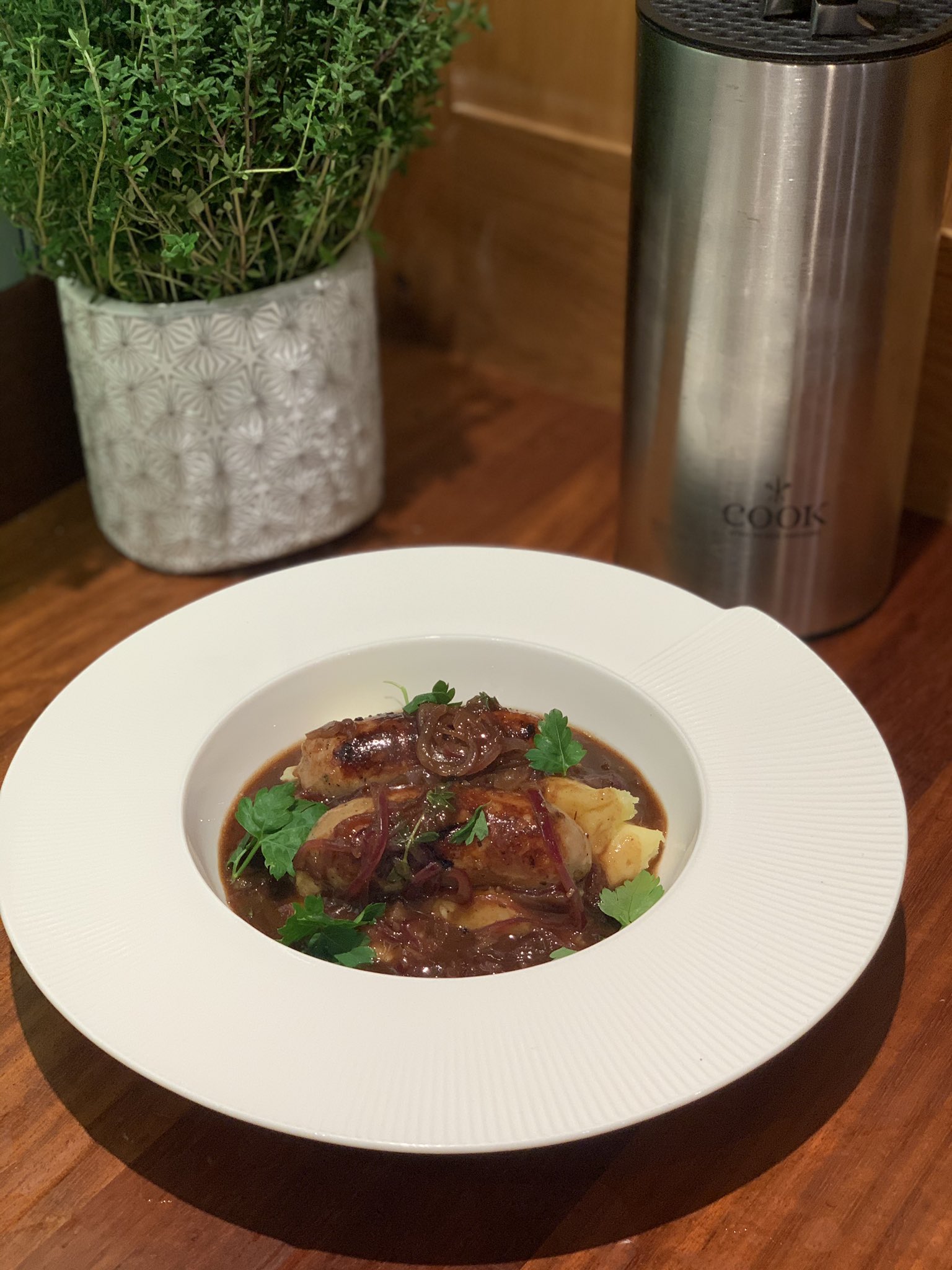 Neven Maguire on Twitter "Sausages with mash & red onion gravy https