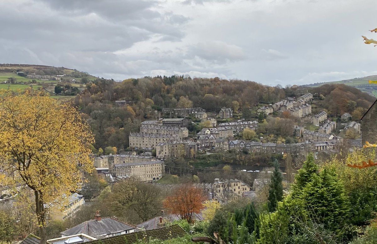 RalphHorsley's tweet photo. Collecting photo ref on todayβs bike ride above Hebden Bridge. #photoref https://t.co/FiRRBq19sk