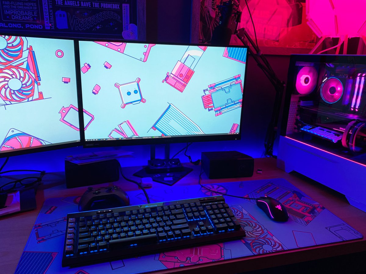 RexxReviews's tweet photo. @bitwitkyle I tried making some wallpaper to match my mouse mat but trying to make my own from low res photos suck. Would you be kind enough to let us have high rez photos of these to make our own?
#bitwit #mousemat #mousepad https://t.co/vEbjWjw2jD
