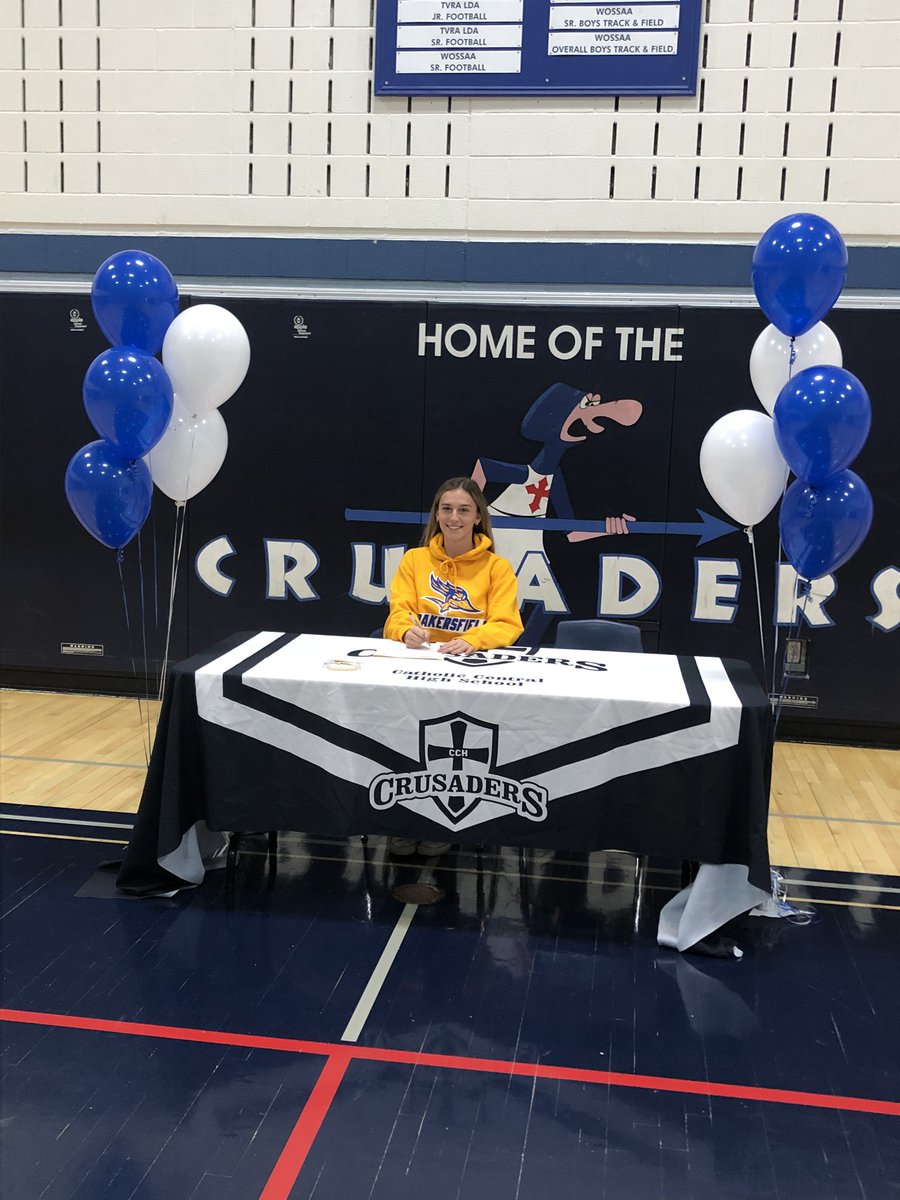 crusaderBLUE's tweet photo. Congratulations to Sophia Hladyniuk who signed her NLI to attend Cal State Bakersfield on a Beach VBall scholarship!! https://t.co/J3BscYKkFD