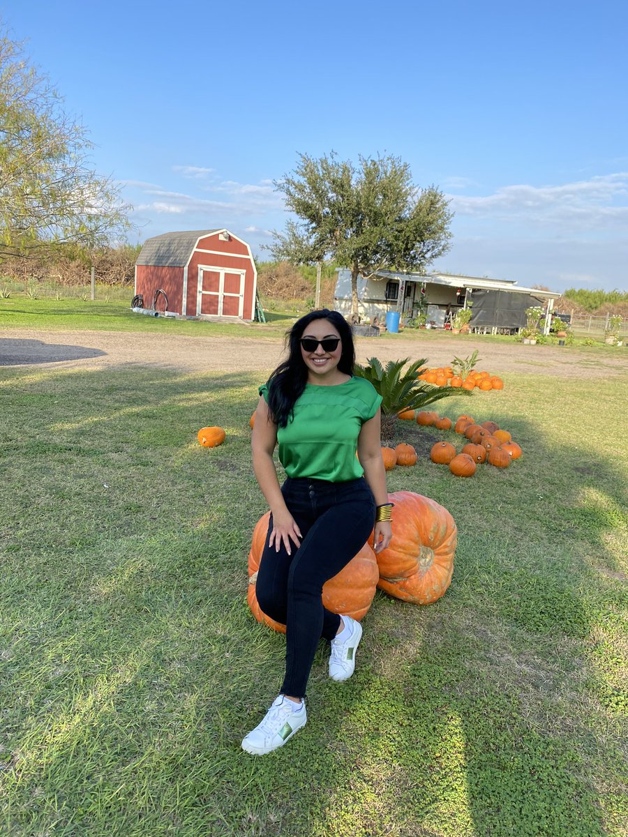 thelmatamez's tweet photo. The beauty of the RGV is that in less than 2 hours you could be in a ranch, island or Mexico. #RGVNative #McAllenProud #Texas #SouthTexas #Ranch #GOAT https://t.co/iAwUW1LpIK