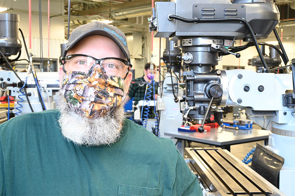NICParkerTech's tweet photo. Happy Veterans Day! Take a moment to get to know our very own machining program student and retired Marine officer, Tom Ross! #veternsday #nic #northidaho #thankyou https://t.co/UzQXpwP10G https://t.co/Ht2YypCY53