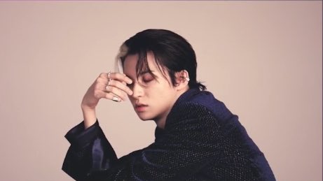 banoffeemilk's tweet photo. ✨An art✨

#ELAST #엘라스트 #Comeback #Awake #어웨이크 #눈물자국
#TearsofChaos #1111ComeBack @ELASTofficial #romin #로민 https://t.co/hPJoVPF6oS