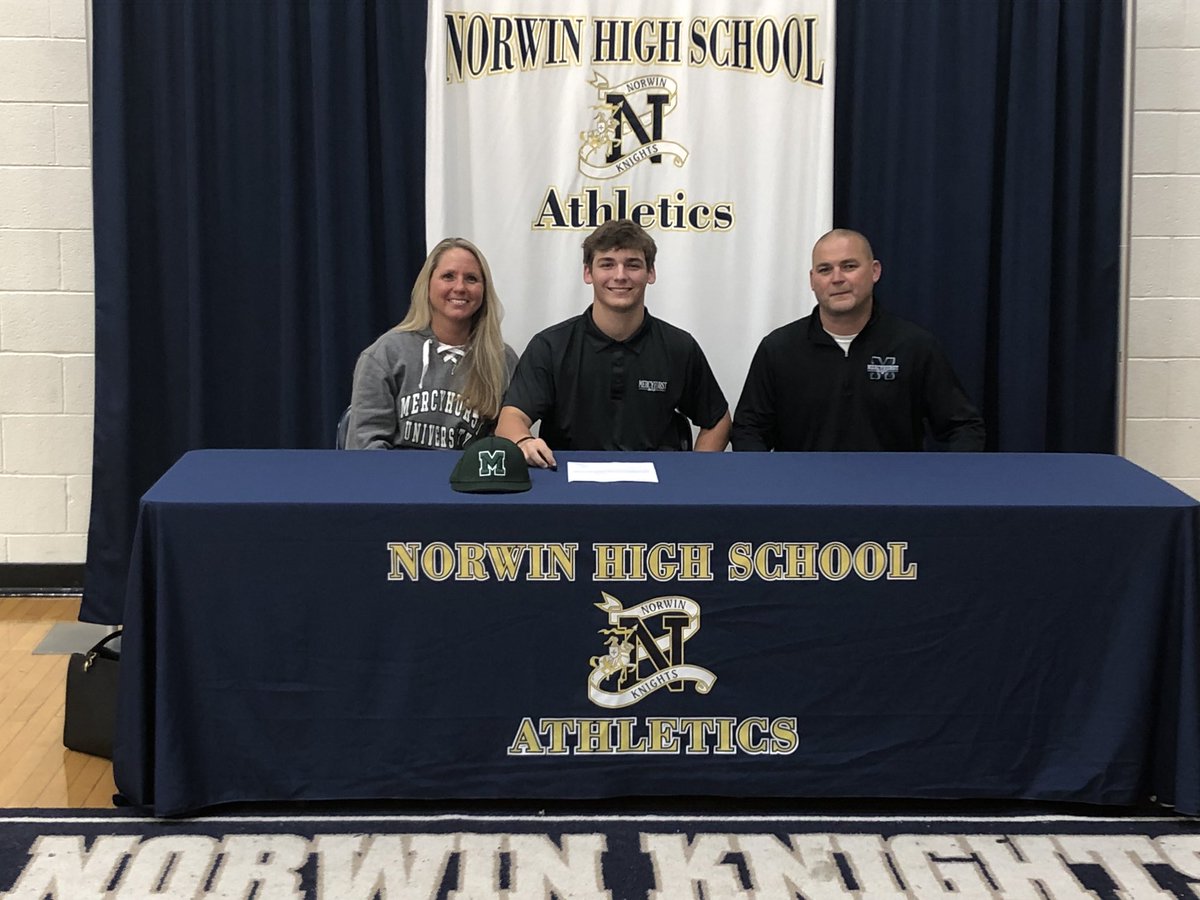 Officially a Laker. <a href="/HurstBaseball/">Mercyhurst Baseball</a> ☘️