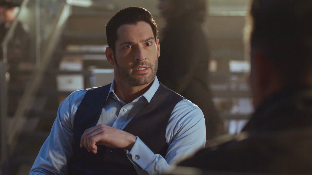 505 "Detective Amenadiel"