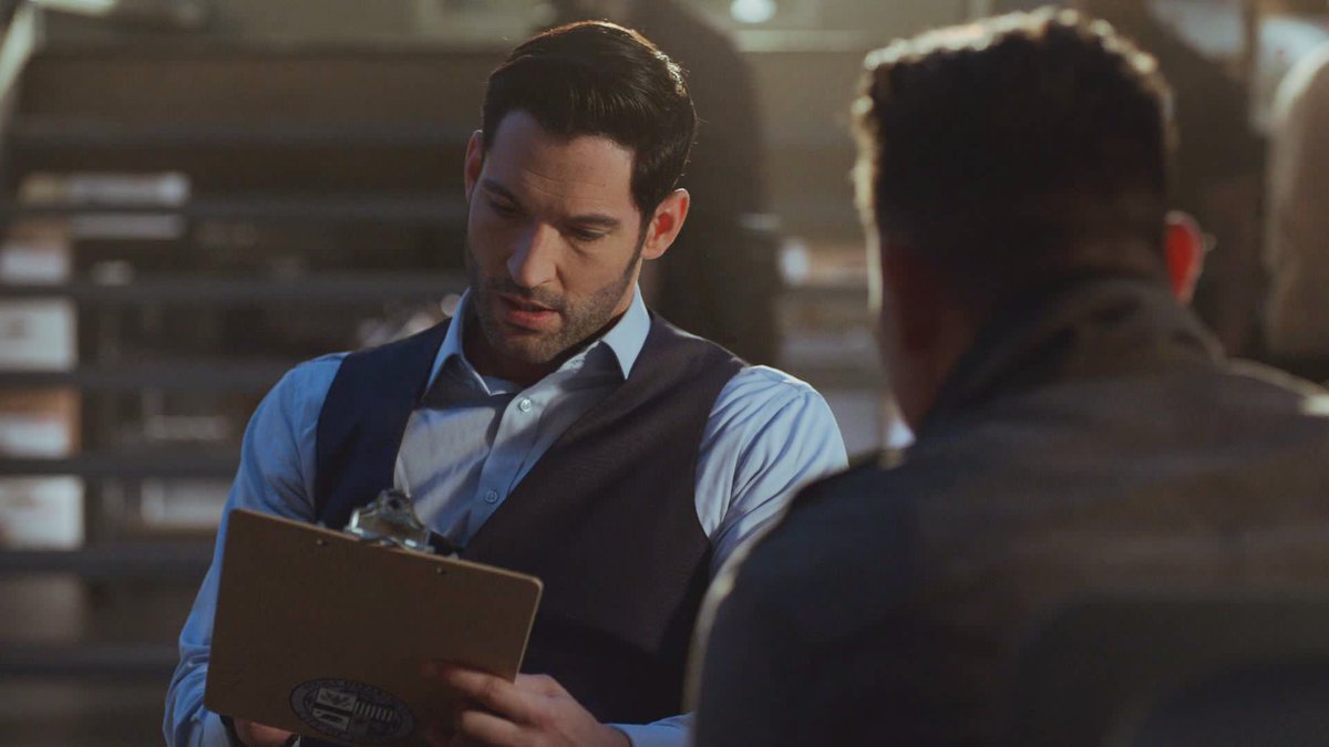 505 "Detective Amenadiel"