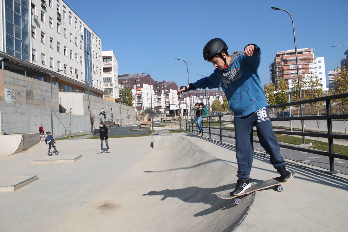 Couldn't be more proud!
Join us for a look at what one neighborhood in Kosovo looked like before and after their creative community got involved. @blockbyblockorg <a href="/UNHABITAT/">UN-Habitat</a>  

Watch video here: youtube.com/watch?v=wGFRz3…