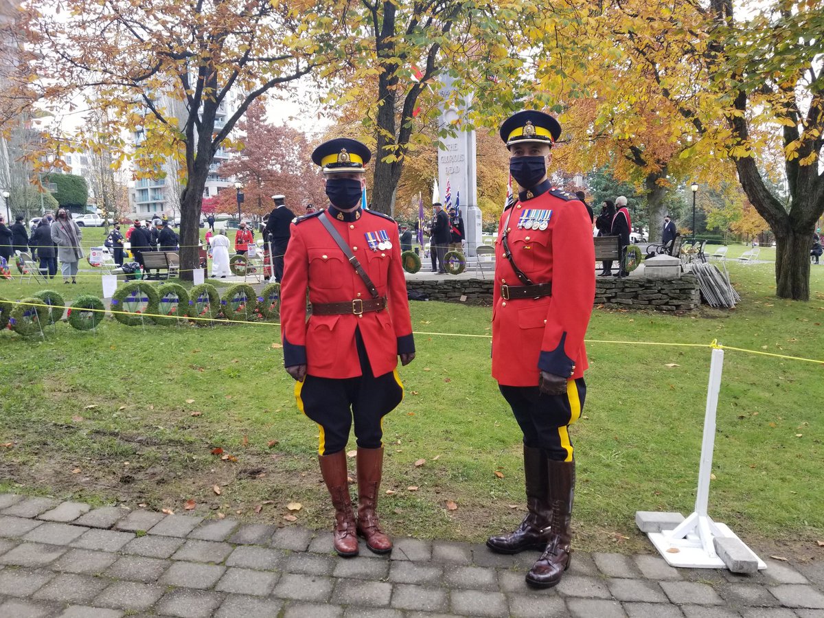 nvanrcmp's tweet photo. This morning a small group of @nvanrcmp members are attending a #RemembranceDay ceremony to honour the fallen and the sacrifices made by our Veterans. The ceremony received special approval by the Office of the Prov. Health Officer. Thank you for your sacrifice. #LestWeForget https://t.co/3b6spNAYRH