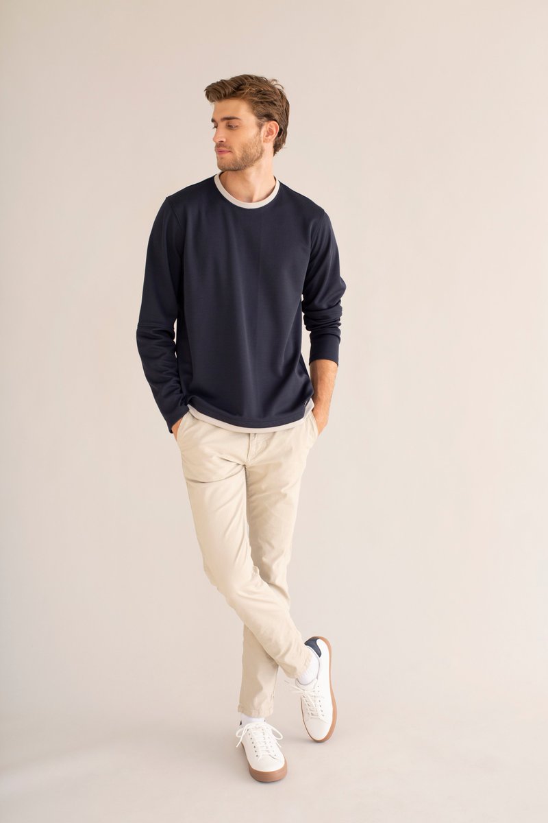 batechbcn's tweet photo. Camisa o polo?
Si és un dels Essentials de la col·lecció Background, qualsevol opció serà un encert. Aquests bàsics atemporals i plens d'innovació són portables en totes les ocasions!
Escull el teu a https://t.co/sEB26PzjYi
#Batechbcn #FallWinter2020 #SmartEssentials https://t.co/yVcVvzUkHd