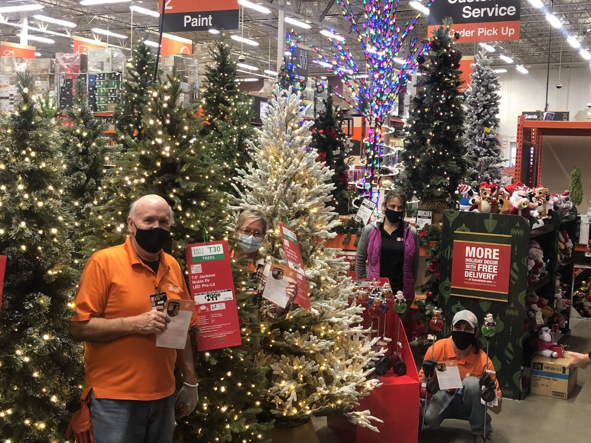 jenscibs's tweet photo. Shouting out our AMAZING MET team during MET/Store Partnership Week! Great partners every day! Can’t thank them enough! Stay tuned for more surprises this week! #Rockstars #OneStoreOneTeam #HomerAwards @plymouthhd2762 @brandi_vorhoff @Erica_Hall18 @JulieGiattino @RoWilliams1 https://t.co/UMp0ld76Cm