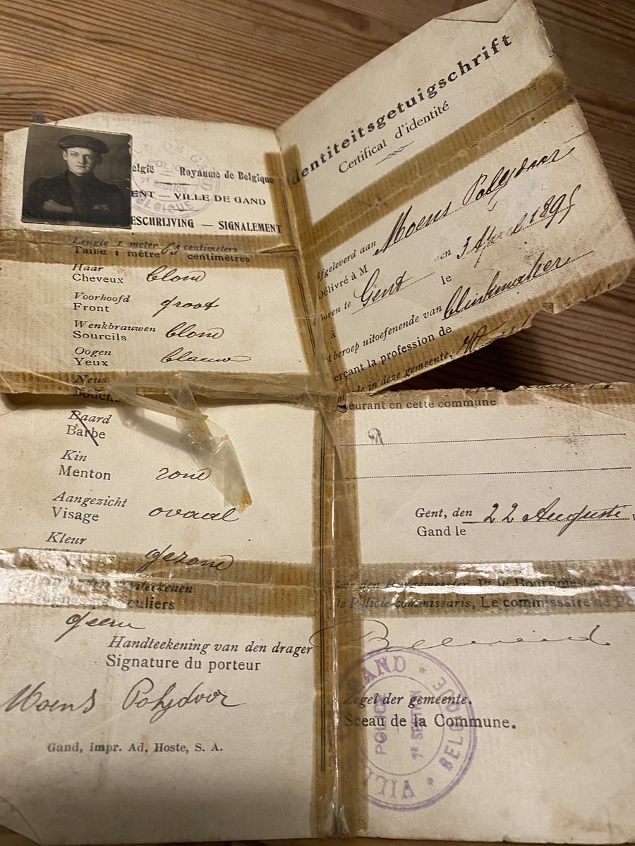 2. Meet Polydoor Moens. Blond hair, blue eyes. Born in April 1895. He is in the army on the 1st of August 1914. Three days before the Germans invade.