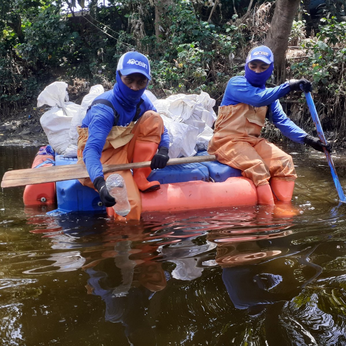 "It's just one bottle" -said 8 billion people.

We just want to remind you that your individual choices DO make a difference. Small acts, when multiplied by billions of people, can create revolutionary change.