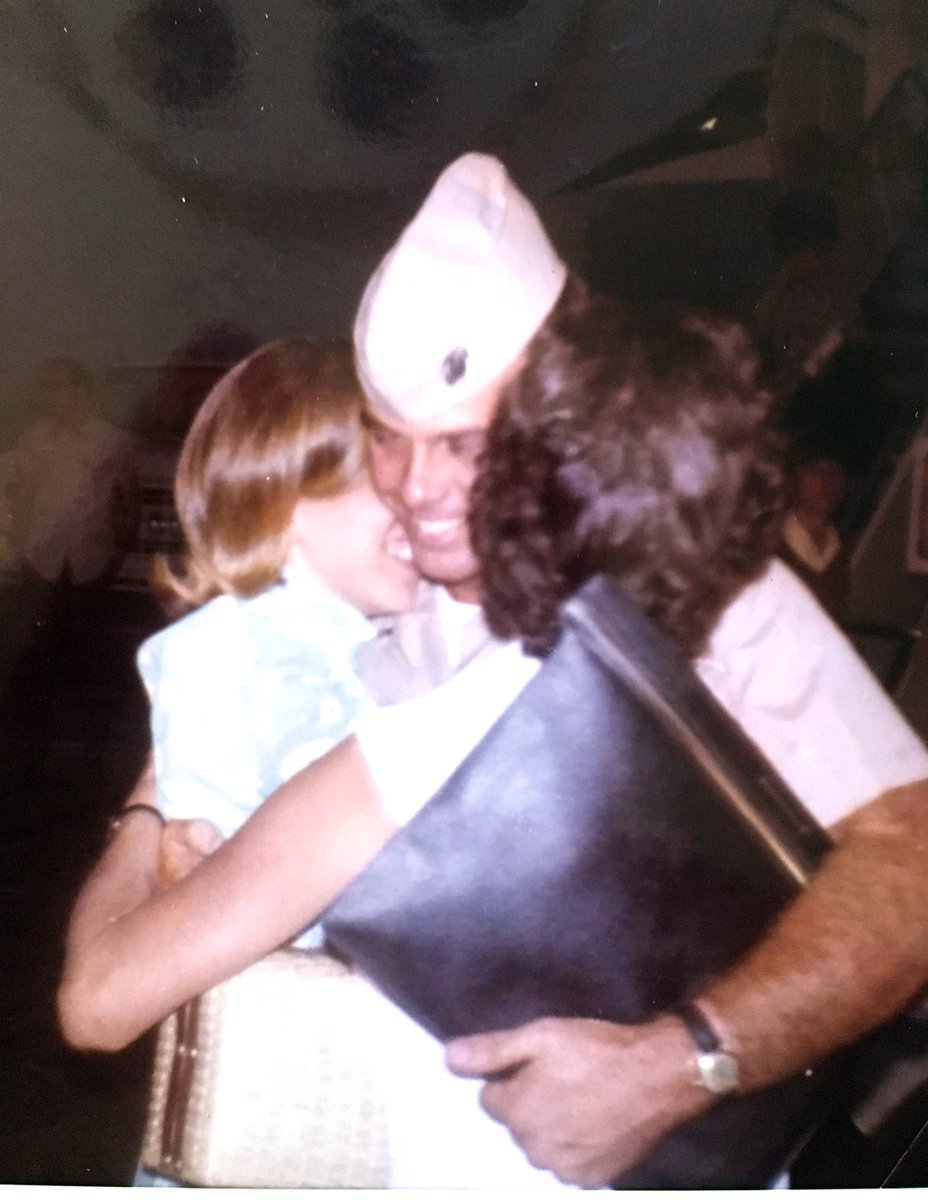 WayneTwpSuper's tweet photo. Thank you to this veteran (my father) all the veterans who have served in our armed forces. My mother and grandmother are welcoming my father home from the Vietnam War in this photo!! #HappyVeteransDay2020 https://t.co/kNgnfgLbao