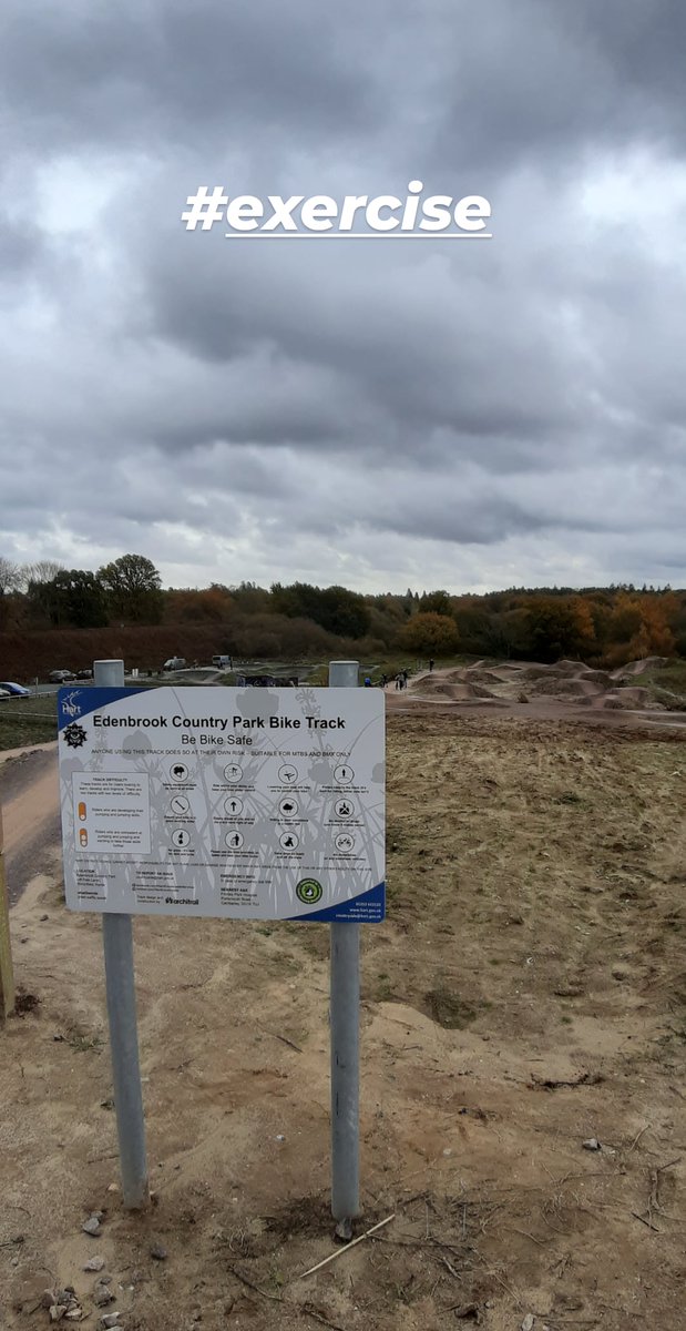 stevegeall's tweet photo. Little trip to the new fleet pump track today , really cool to see tracks like this being built now , so fun #pumptrack #tofun https://t.co/xHPEVvodcs