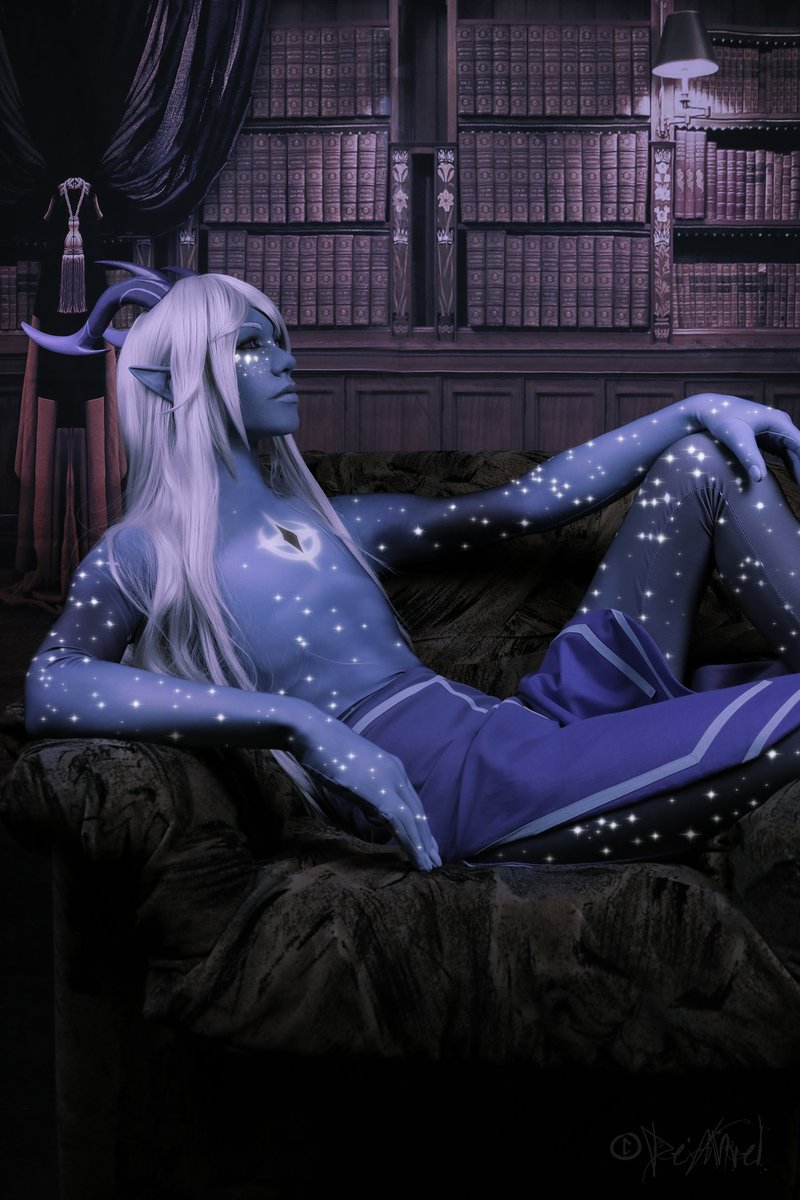 ⭐ Aaravos ⭐

"To the stars, Viren ... to the stars"
(Quote inspired by Dragonheart) ♡

📷 Photo by <a href="/x_Brokkoli_x/">🕸️ Sarah De'Ahrel🕸️@Dok0mi</a>
🎨 editing by me
👤 Character by <a href="/thedragonprince/">The Dragon Prince</a>

#TheDragonPrince #Aaravos #TeamViren