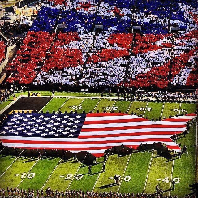 GaryDolphin's tweet photo. Thank you Veterans! Send us your veteran’s name, hometown and branch of military and we’ll get them a shout out during halftime of Friday’s Iowa-Minnesota game! 🇺🇸 https://t.co/hQRpYMSURv
