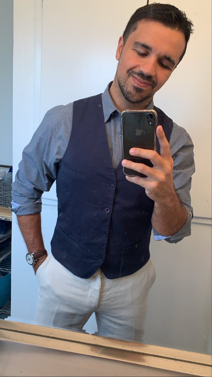 ChrisLouvis's tweet image. Here. We. Go. #interviewtime #lookgoodfeelgood