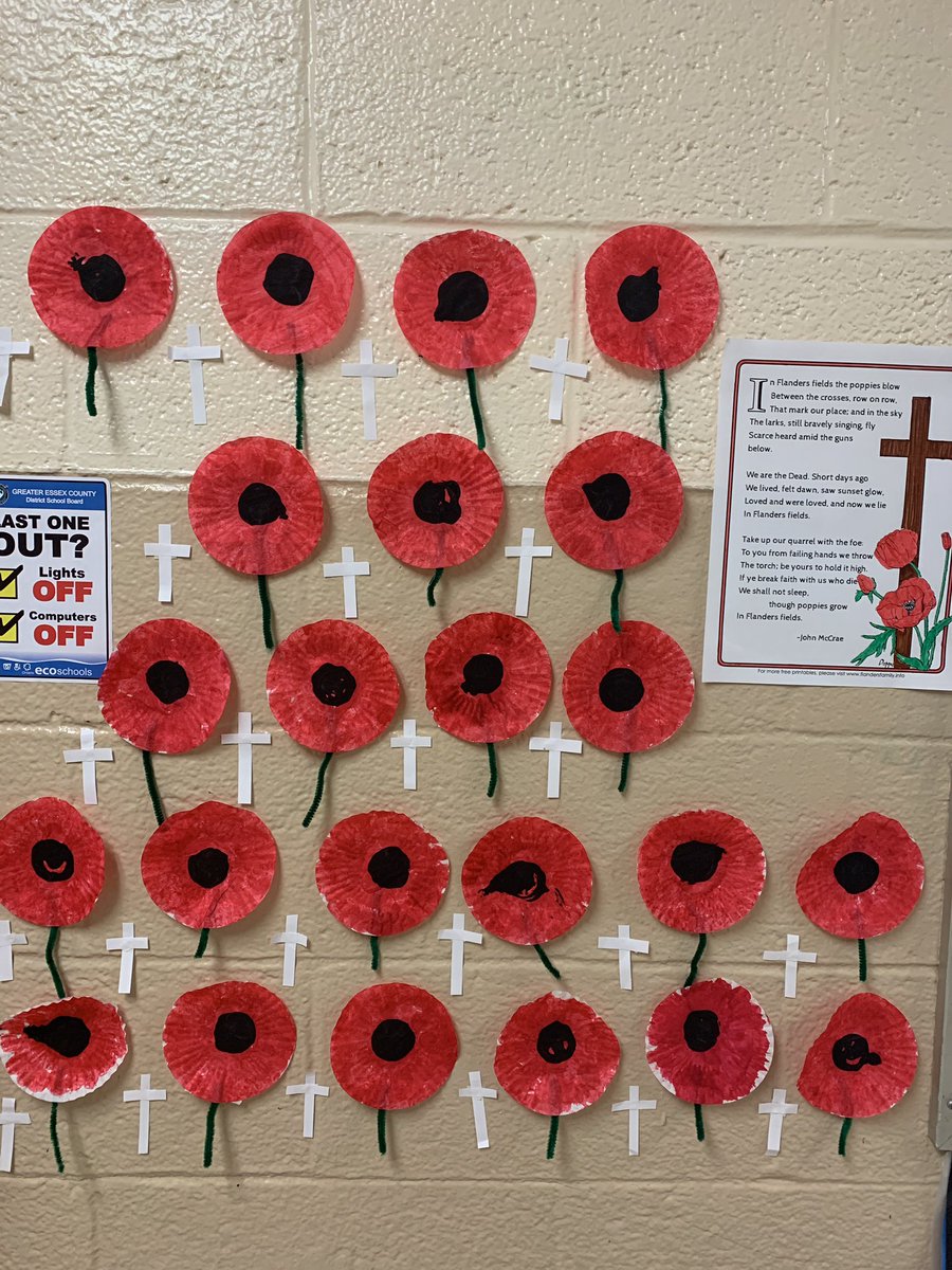 littlestfalcons's tweet photo. Lest we forget https://t.co/k4qAFnsnuJ