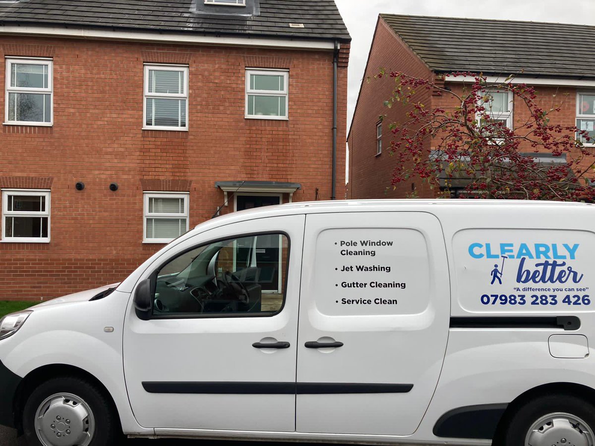 ClearlyBetter_'s tweet photo. Do you need your windows on your roof cleaning? 🤷‍♂️

Look no further than @ClearlyBetter_ Here we are cleaning a Roof today 👍🚿

Get in contact today for a FREE quote 👍🧼 https://t.co/JMXETQDVTU