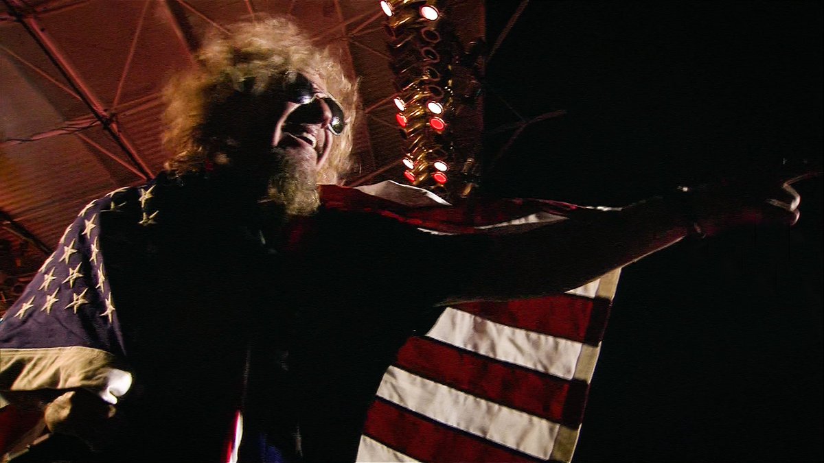 sammyhagar's tweet photo. My love and appreciation for this country and all who have served it. Happy Veterans Day! 🇺🇸 https://t.co/xj1nKyW23K