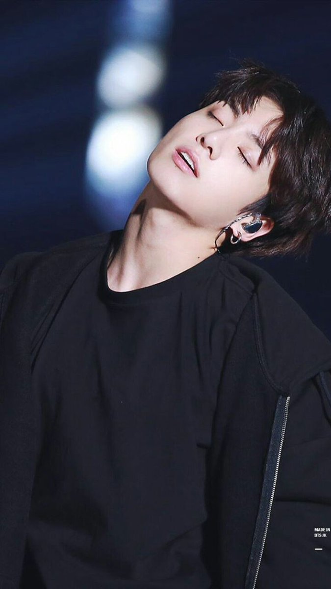 I love the style of these photos.