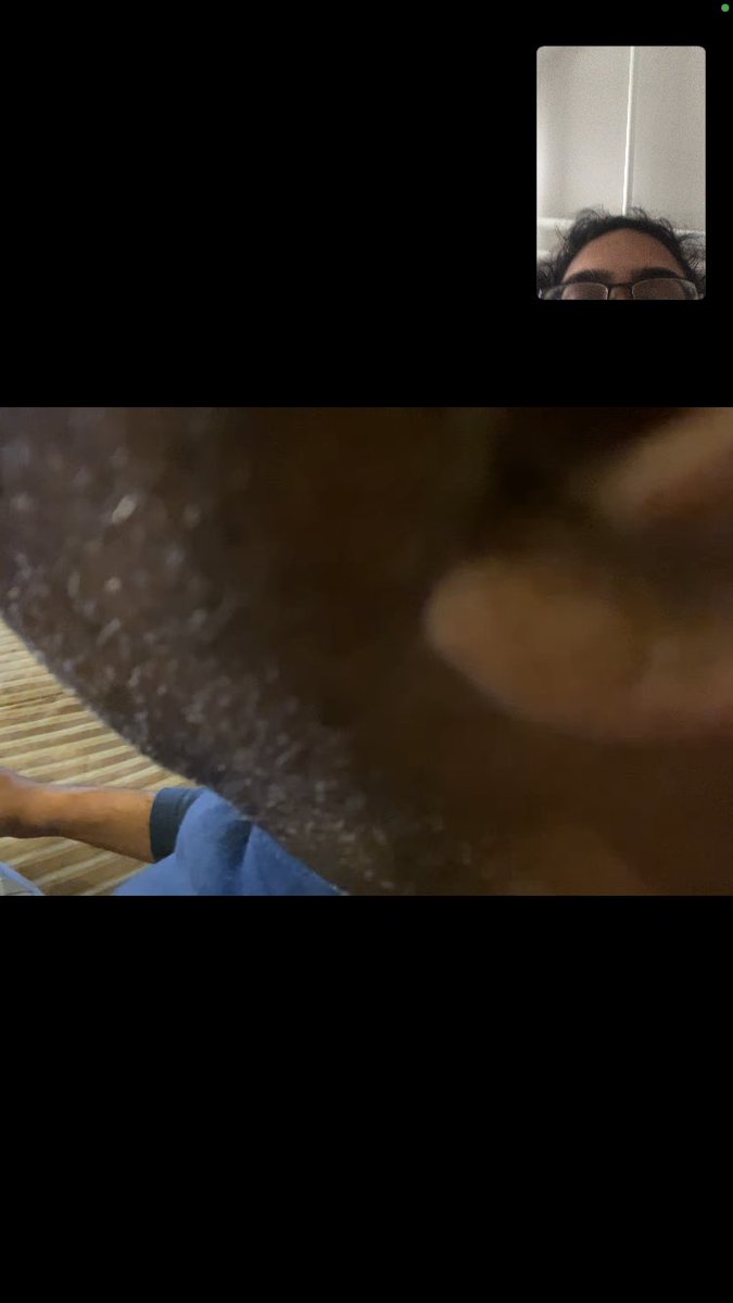 tanuu98's tweet photo. Why does my dad FaceTime me and then show me his ear? https://t.co/2NRl5U1UJs