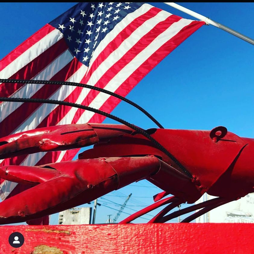 AtlanticFishery's tweet image. Happy #VeteransDay and Thank You for Your Service! 
All Veterans receive 10% off their purchase today!
#BoatToTable #shoplocal