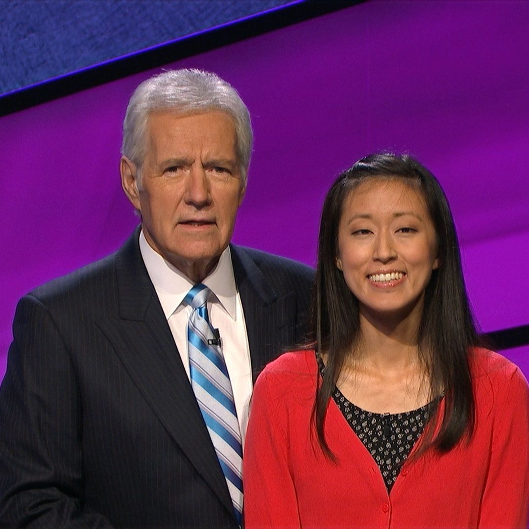 OffBookIt's tweet image. In 2015 I was lucky enough to become a 3-day champion on Jeopardy and to meet Alex Trebek.

I was saddened to hear the news that Alex passed away the other day. He was truly an icon and a treasure and will always be remembered.

We’ll miss you, Alex.

#jeopardy