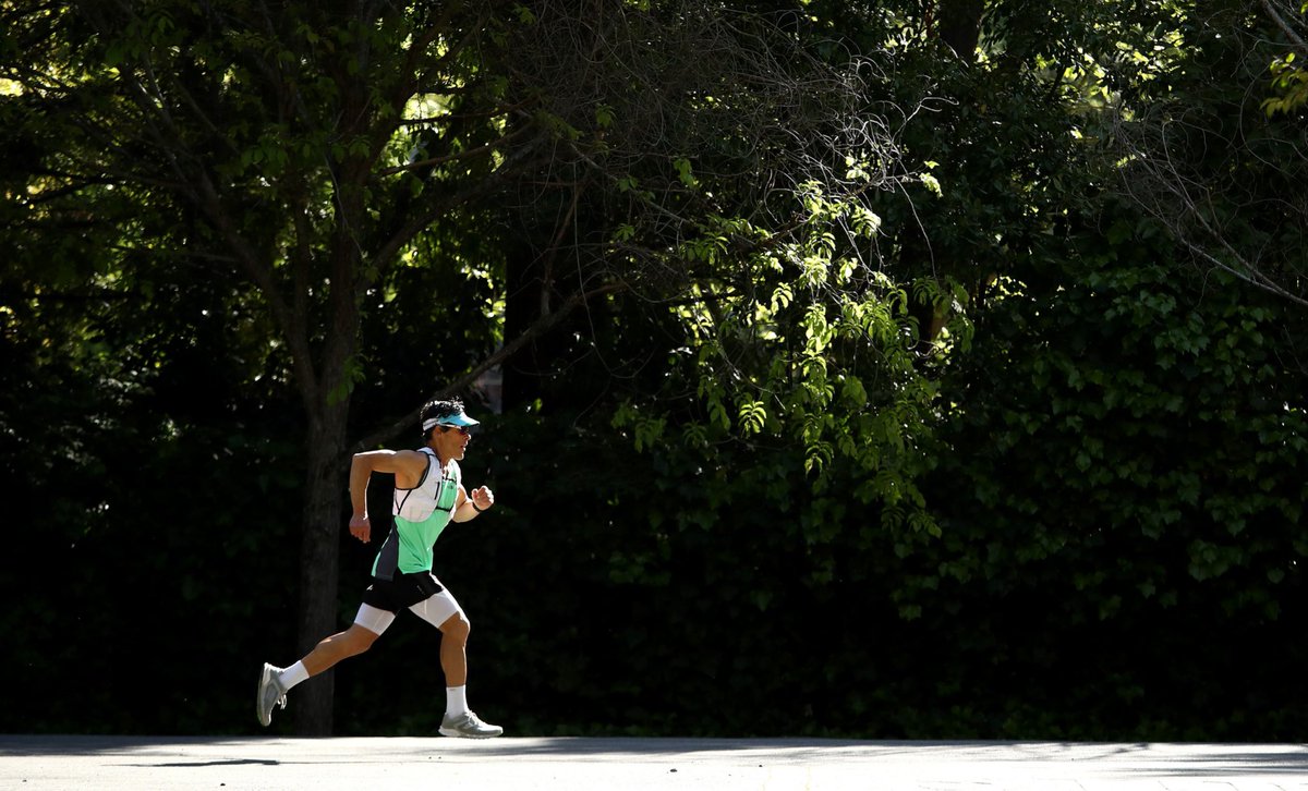 DeanKarnazes's tweet photo. Rarely, if ever, does one return from a run feeling worse than before departing. Even a bad run is better than no run.

#WednesdayWisdom #justgo #running https://t.co/MuNUgW5s0c