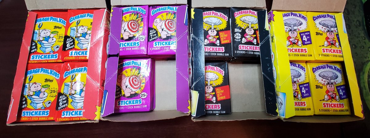 VegasFinds777's tweet photo. Picked up some vintage Garbage Pail Kids. #gpk #topps #tradingcards #80s #thehobby #fliplife #garbagepailkids #johnpound https://t.co/929szPCgHX