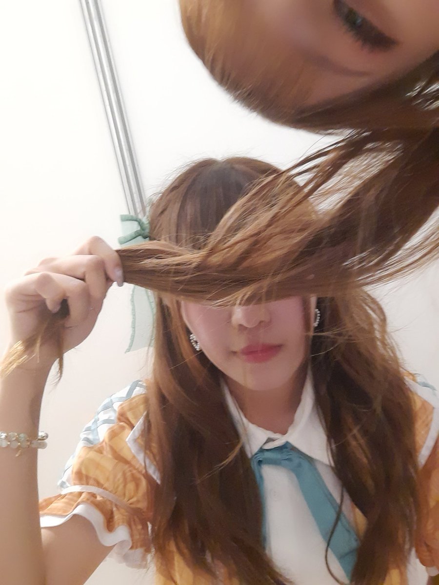 _hiirochan_'s tweet photo. ？？？？？
（何があったの）

#昼食彼女 #午餐團 #ひいろ #ひーたん
#いいねでください
#いいね返しは絶対
#RT擴散希望
#RTお願いします

（不注意で削除を押して再発給したわけではありません） https://t.co/riOwhZAdGX