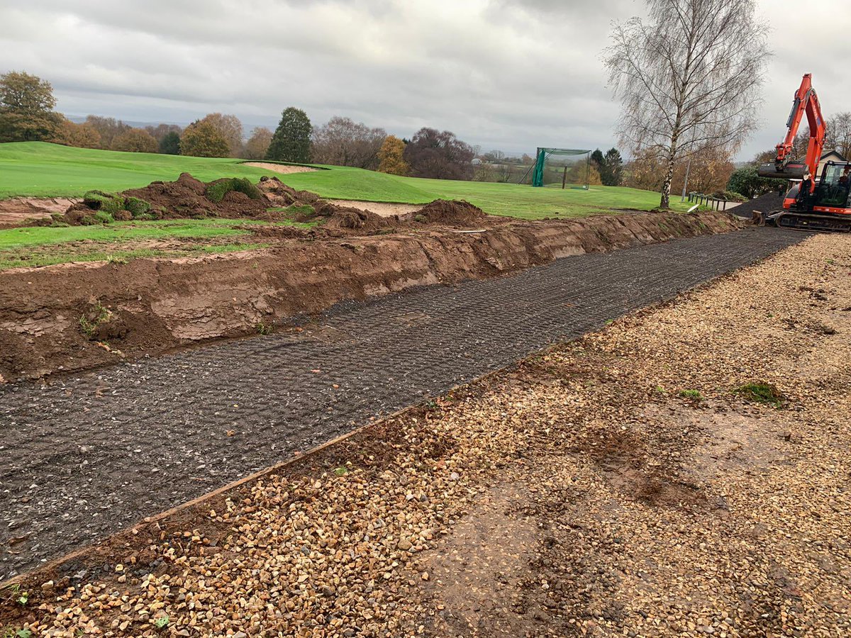 🟢 Course Improvements 🟢

Today work continued with additional pathways, this pathway helps people exit the golf course safely. #TeamTiv #AlwaysImproving