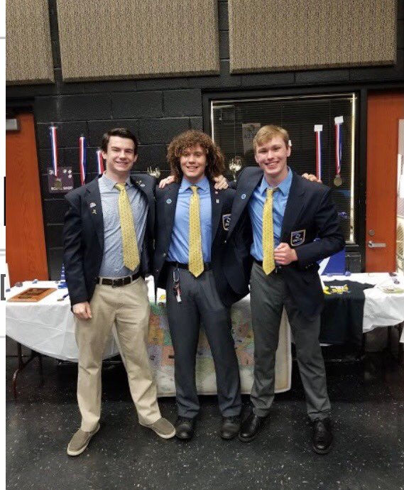 deca_north's tweet photo. #DECAmonth day 11, my DECA role models! @jalundgren00 @chrisrbecker @phildisilvestri Thank you for being such great role models!! #DECA #DECAnextlevel #PLSDproud https://t.co/UJAi2oRYfq
