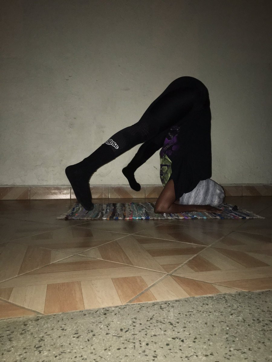 Wanjiku_Pekena's tweet photo. Day 1️⃣1️⃣ of #PressingMatters with @cyogalife #straddlepress https://t.co/YWNq325ahy