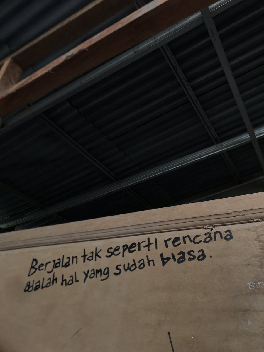 ilhamduls's tweet photo. bener jugaa sihh😕😟 https://t.co/o0x6m4IYLE