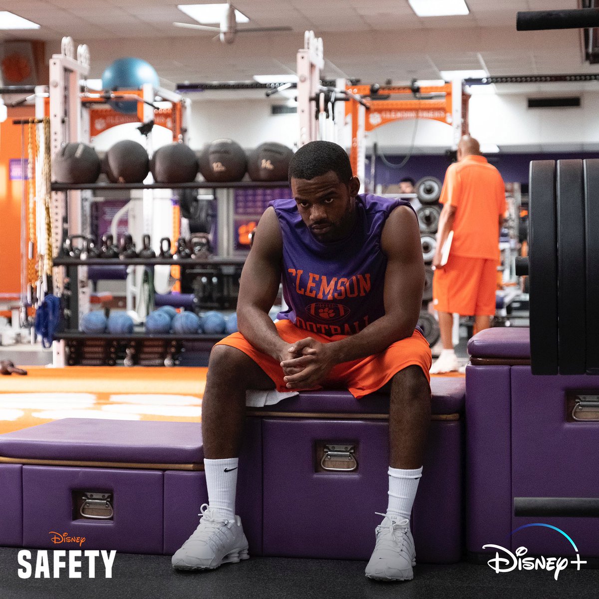 DisneyPlus's tweet photo. Disney's Safety is an all-new Original Movie inspired by the true story of former Clemson University safety Ray McElrathbey, streaming Dec. 11 on #DisneyPlus. #SafetyMovie🏈 https://t.co/q7oEaS6yT7