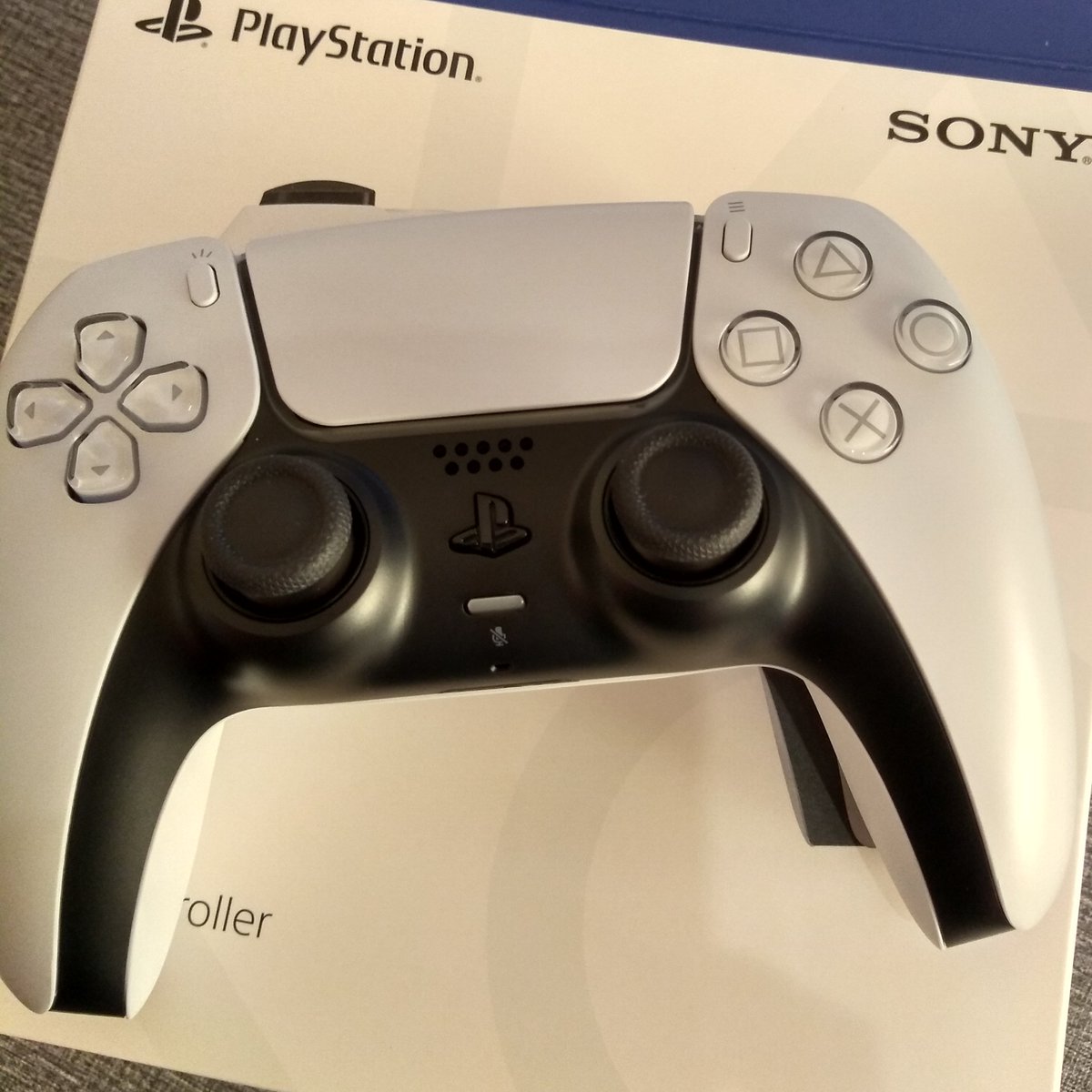 Vamos de a poco, ya tengo el dualsense 😊