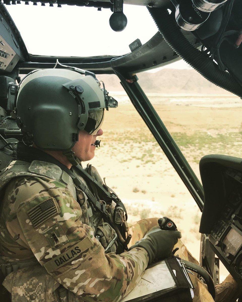 JoshDallas's tweet photo. Thank you for your service of 27 years @jasondallas15. I’m humbled by your will and sacrifice. Thanks for fighting for the rest of us. Enjoy retirement. Happy Veterans Day Brother! #VeteransDay #Veterans #ARMY 🇺🇸 https://t.co/DZKJq4UtMF