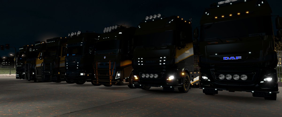 lenenilsenholte's tweet photo. Look at these cool guys!! Do you want to drive with us? Join us at our Drive along 21.11.20! https://t.co/d5DePgVvEd #DriveAlong #ETS2 #EuroTruckSimulator2 #TruckersMP @fastcargovtc https://t.co/QnuNd4PfwG