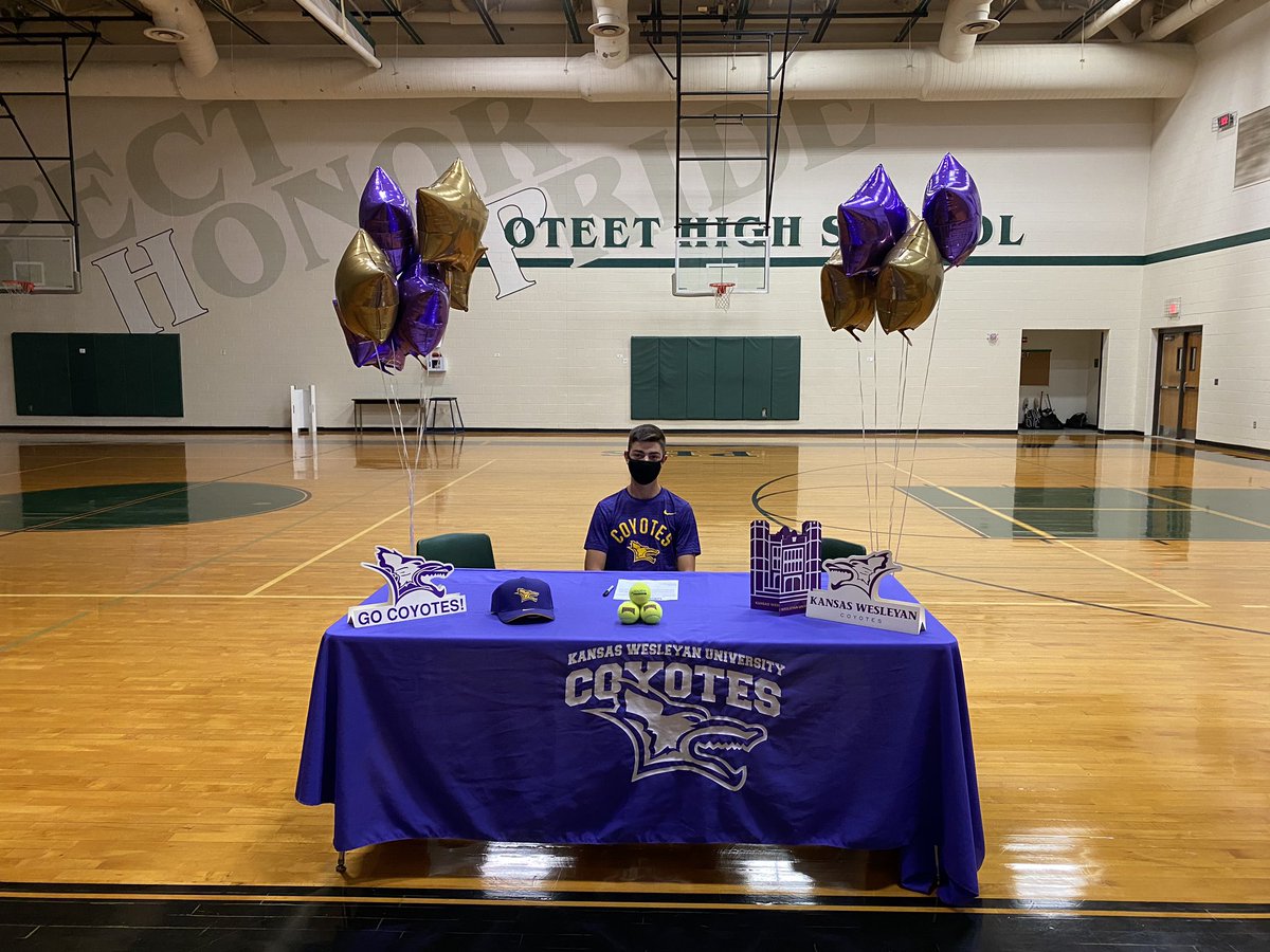 RalphHPoteetHS's tweet photo. Poteet Tennis had a very exciting day today...our very own Jackson Mayad committed to play college tennis at Kansas Wesleyan University! 💜🎾💜 

Congratulations, Jackson!

#poteetstrong https://t.co/oJ9MF4hcdE