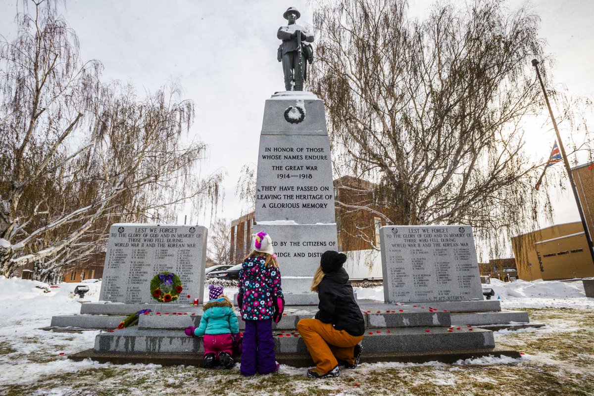 Residents gathered to remember those who paid the ultimate sacrifice, veterans who served and those who continue to serve for freedom during a smaller-than-usual Remembrance Day ceremony at the Lethbridge Cenotaph #yql #RemembranceDay #LestWeForget