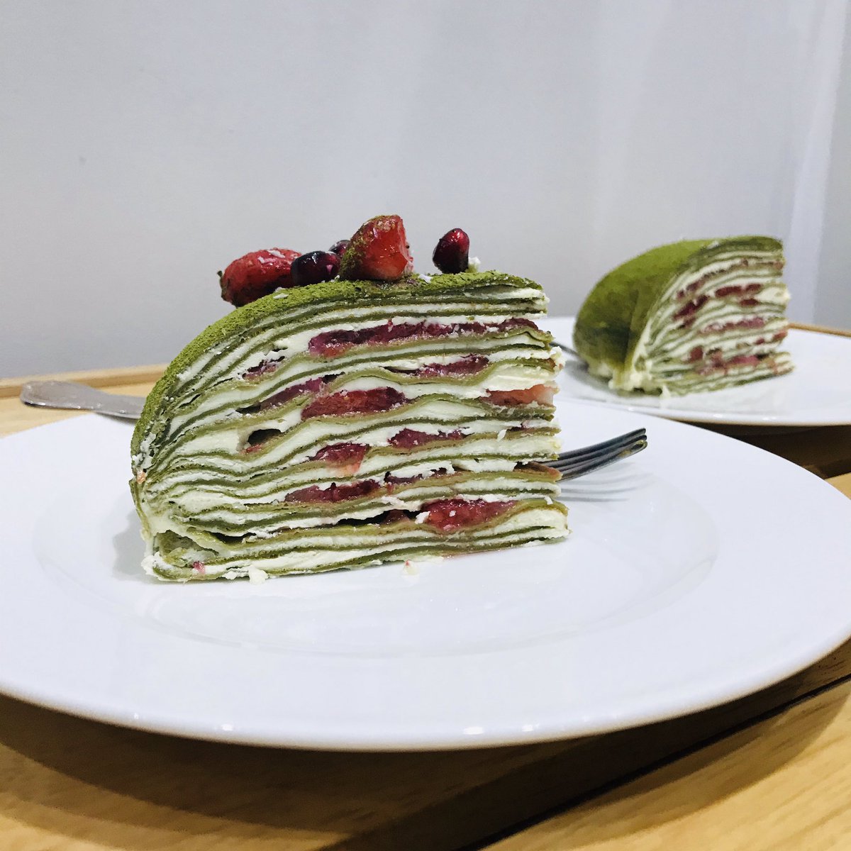 MehdiLamrani1's tweet photo. Doing a bit of catch up baking as was waiting for my matcha to arrive in the post, so just got round to Japanese week 6 and here’s my Matcha Mille Crepe cake in all its glory #GBBOTwitterBakeAlong @thebakingnanna1 @Rob_C_Allen #japaneseweek @BritishBakeOff @PrueLeith https://t.co/XHRQZbCjg0