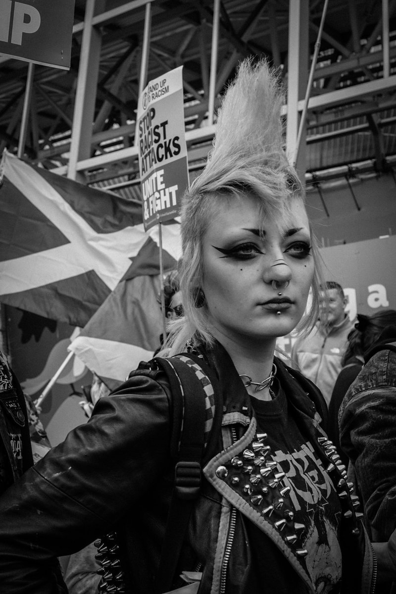 4/Idea is to take environmental portraits, ideally at a location saying something about who you are, possibly giving your lifestyle, career, interests, or how you conduct your activism a bit of context - a snapshot of your personality.