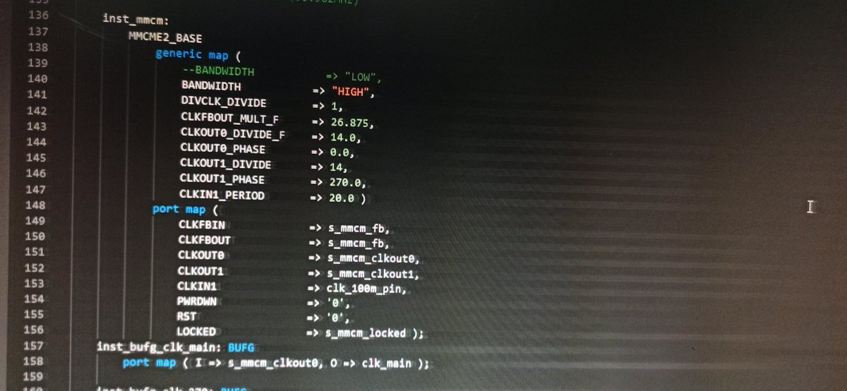 RndMnkIII's tweet photo. #S27KL0641 100MHz 64Mbit #hyperram running stable at 96MHz DDR on QMTech Wukong Artix-7 FPGA. The key is to reduce drive strength to 19Ohm using the register settings of the Hyperram. It's needed to use ODDR/IDDR primitives to capture data on both rising and falling CLK edges: https://t.co/mbbRXjKrhX