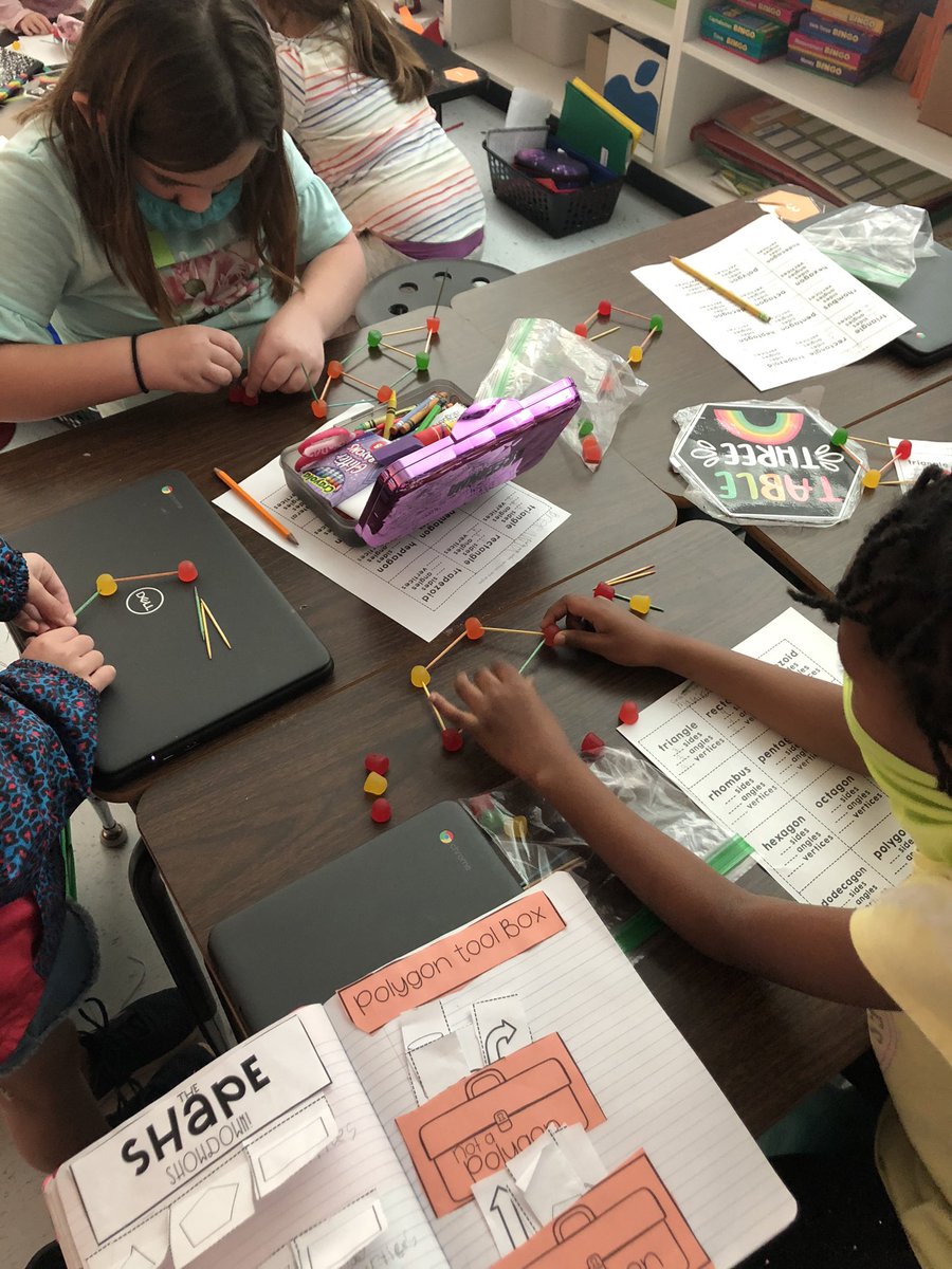 Elizabeth Vines tweet media