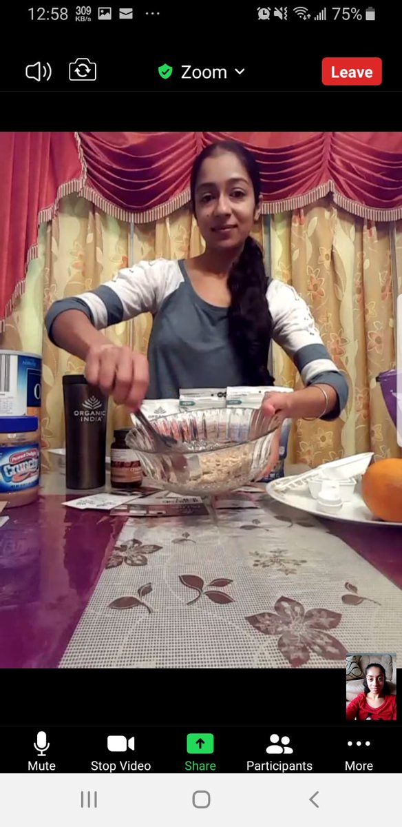 jiya2592's tweet photo. @OrganicIndiaUSA @Tryazon This past weekend I had the amazing opportunity to host an Organic India party by Tryazon. The party pack consisted of - Original, Cinnamon Spice, and Orange Organic Psyllium Pre &amp; Probiotic Fiber as well as Ceylon Cinnamon capsules, and Tulsi teas. https://t.co/ZWlKTSAjhK