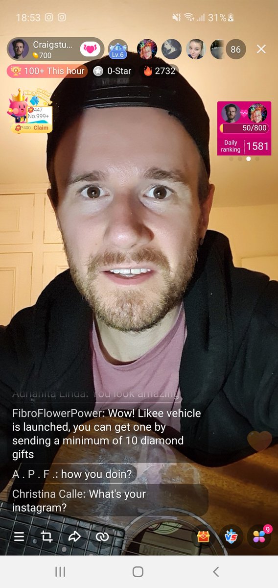 strangelyfamous's tweet photo. There I am... just doing a live stream on #likee @likee_official https://t.co/isYdDRjH15
