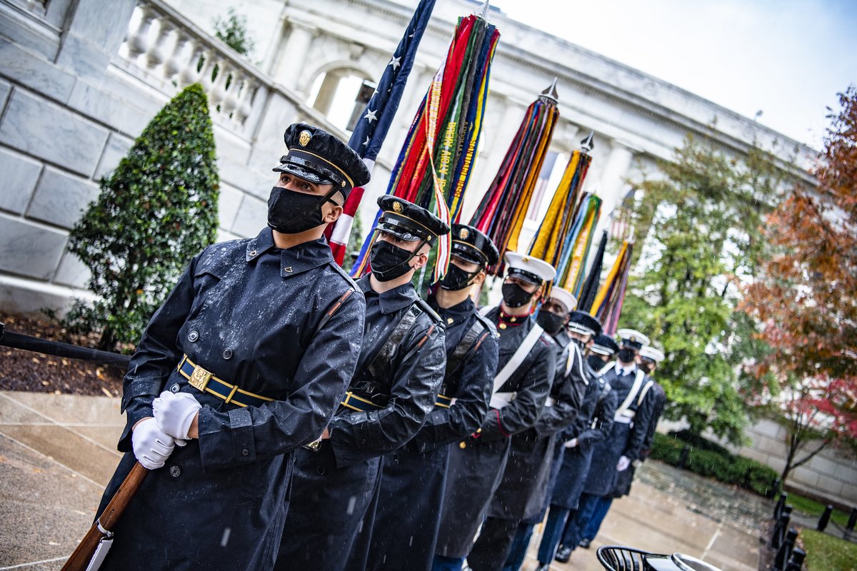 ArlingtonNatl's tweet image. On this nation’s 67th Veterans Day Observance, we recognize all Veterans who have served and continue to serve during war and peacetime in the U.S. Uniformed Services. It is our privilege to host the National Veterans Day Observance each year at Arlington National Cemetery.