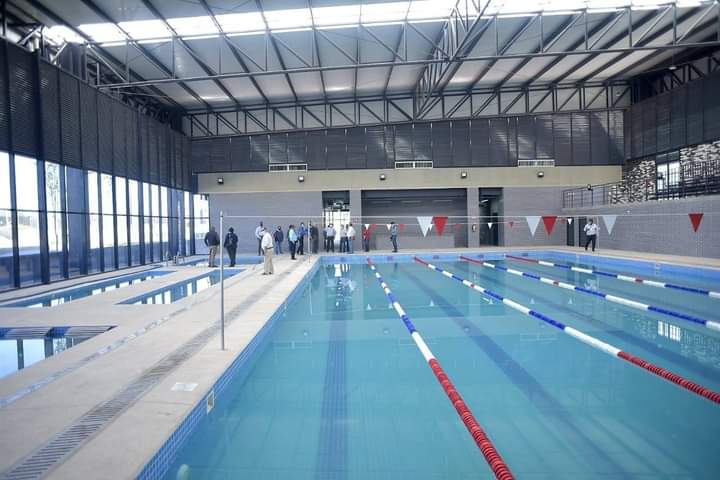 Roberto_dls's tweet photo. Acompañado por nuestros amigos de los organismos empresariales, realizamos un recorrido por el Nuevo Teatro, el Museo, Polideportivo Gámez Sumarán, Alberca Semiolímpica, Mercado Popular y la Escuela de Arte y Cultura.

#AcuñaCadaVezMejor https://t.co/M0MZNs8OVN